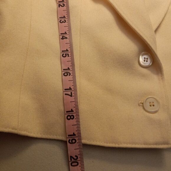 Petite Pendleton Cream colored Jacket - Picture 7 of 8